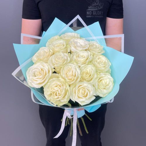 15 роз Mondial Blue