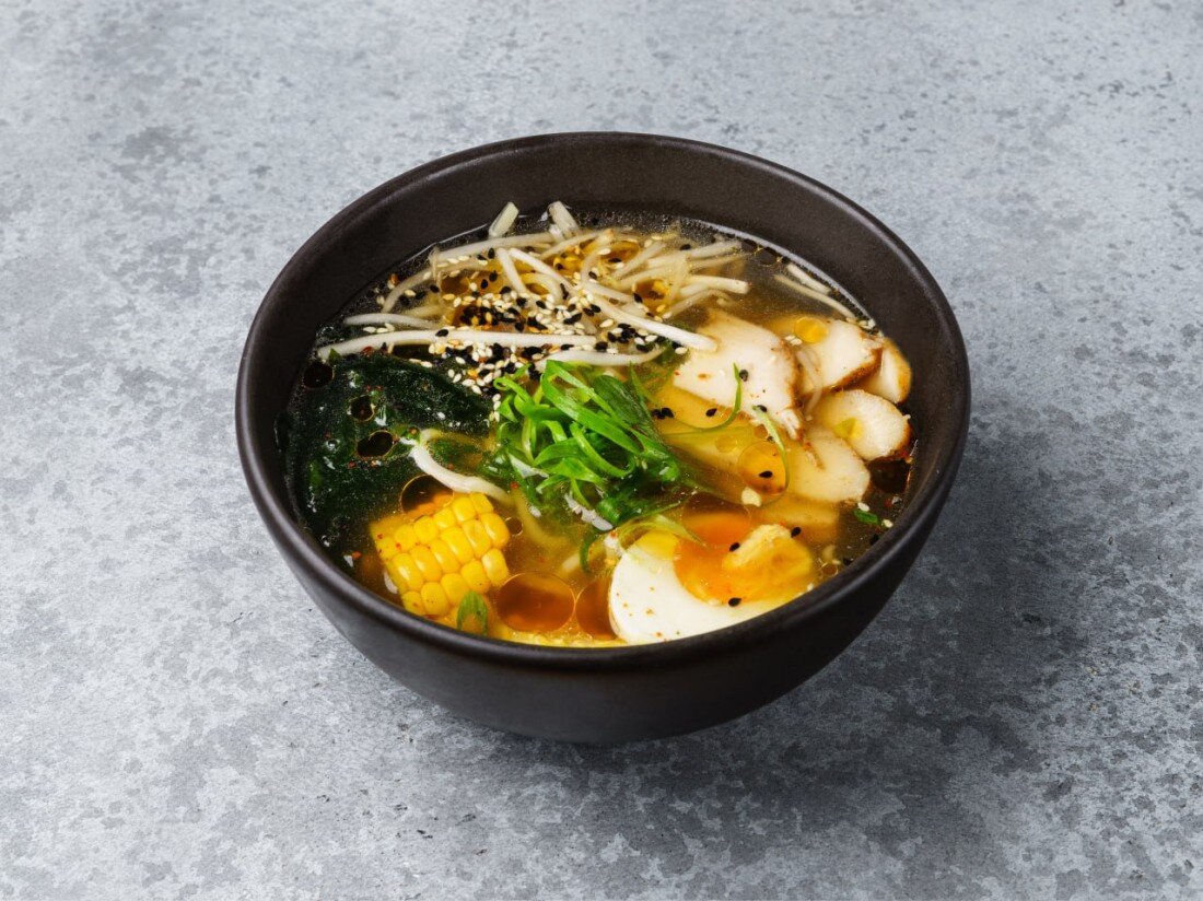 Рамен с цыплёнком 600гр.