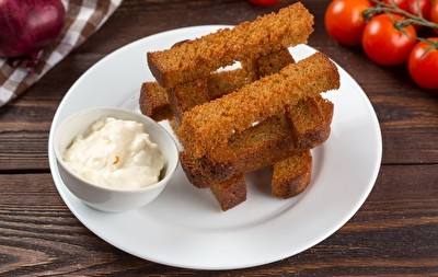 Гренки с чесноком
