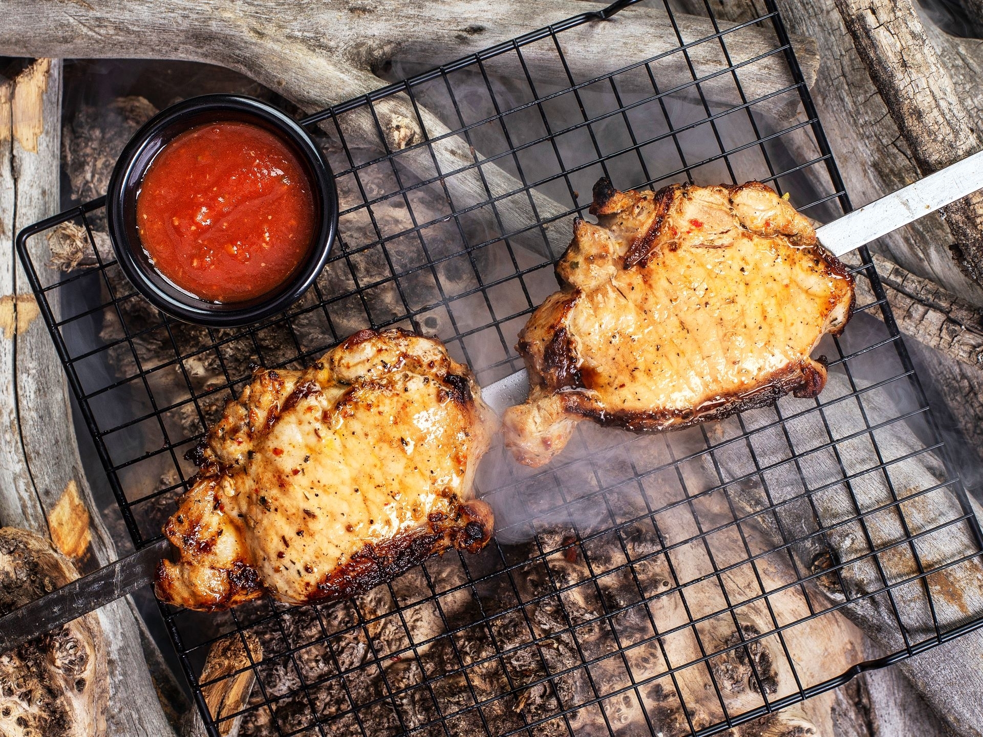 Шашлык из свиной корейки на кости