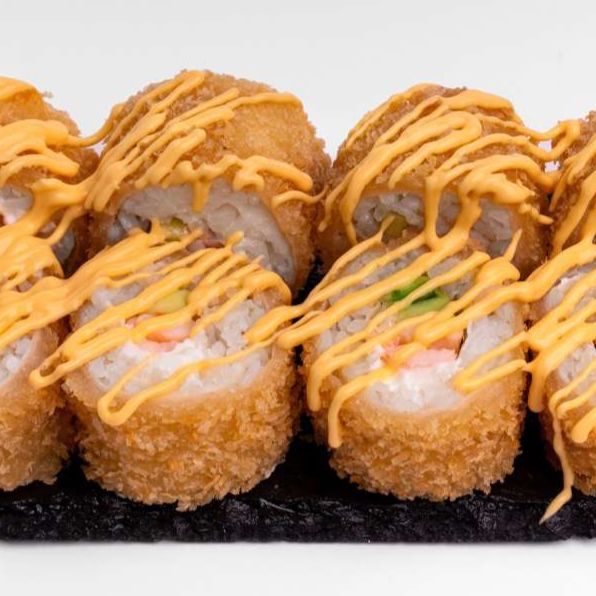 Спринг ролл с лососем