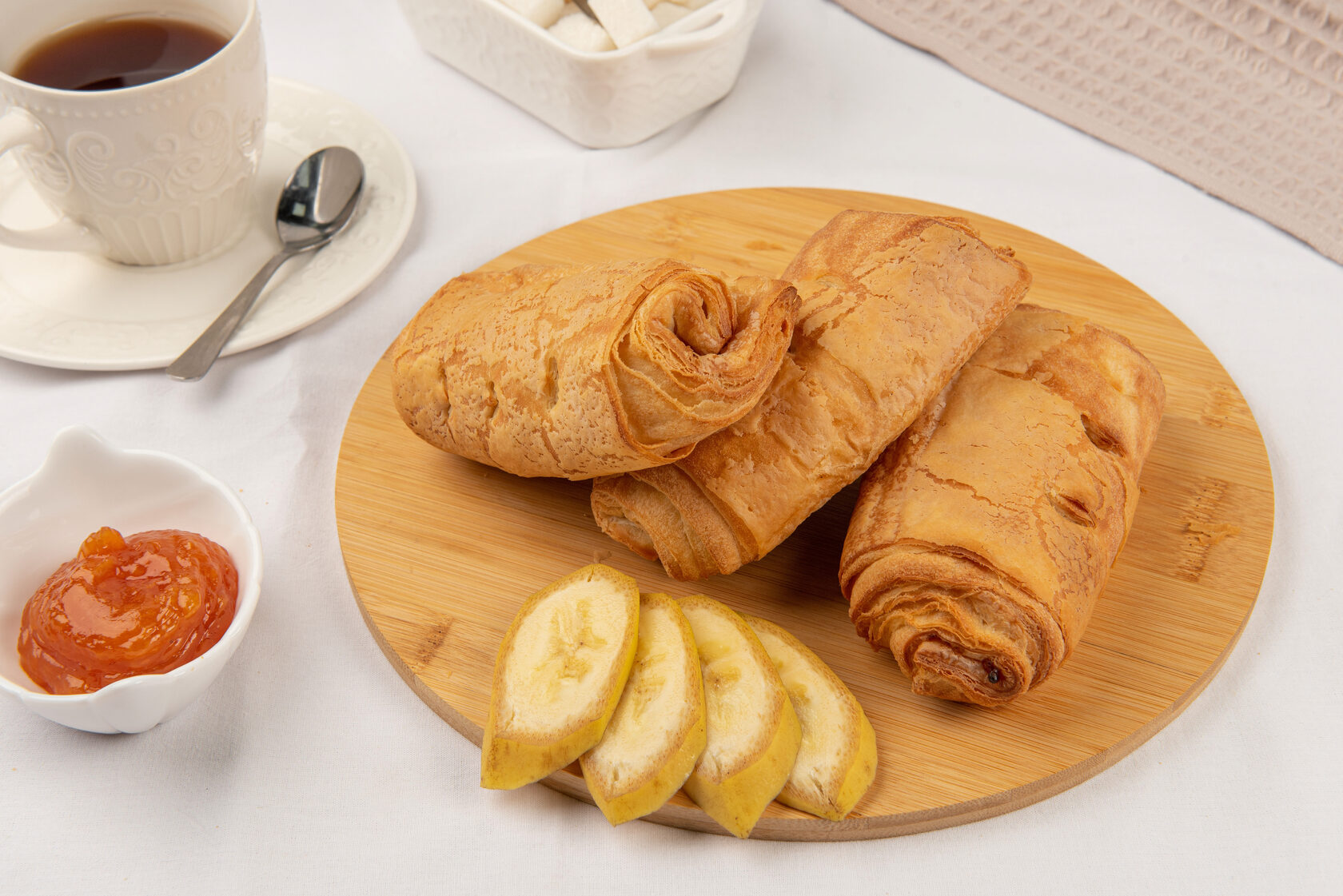 Слойка с банановой начинкой