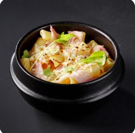 Запеченная паста с беконом