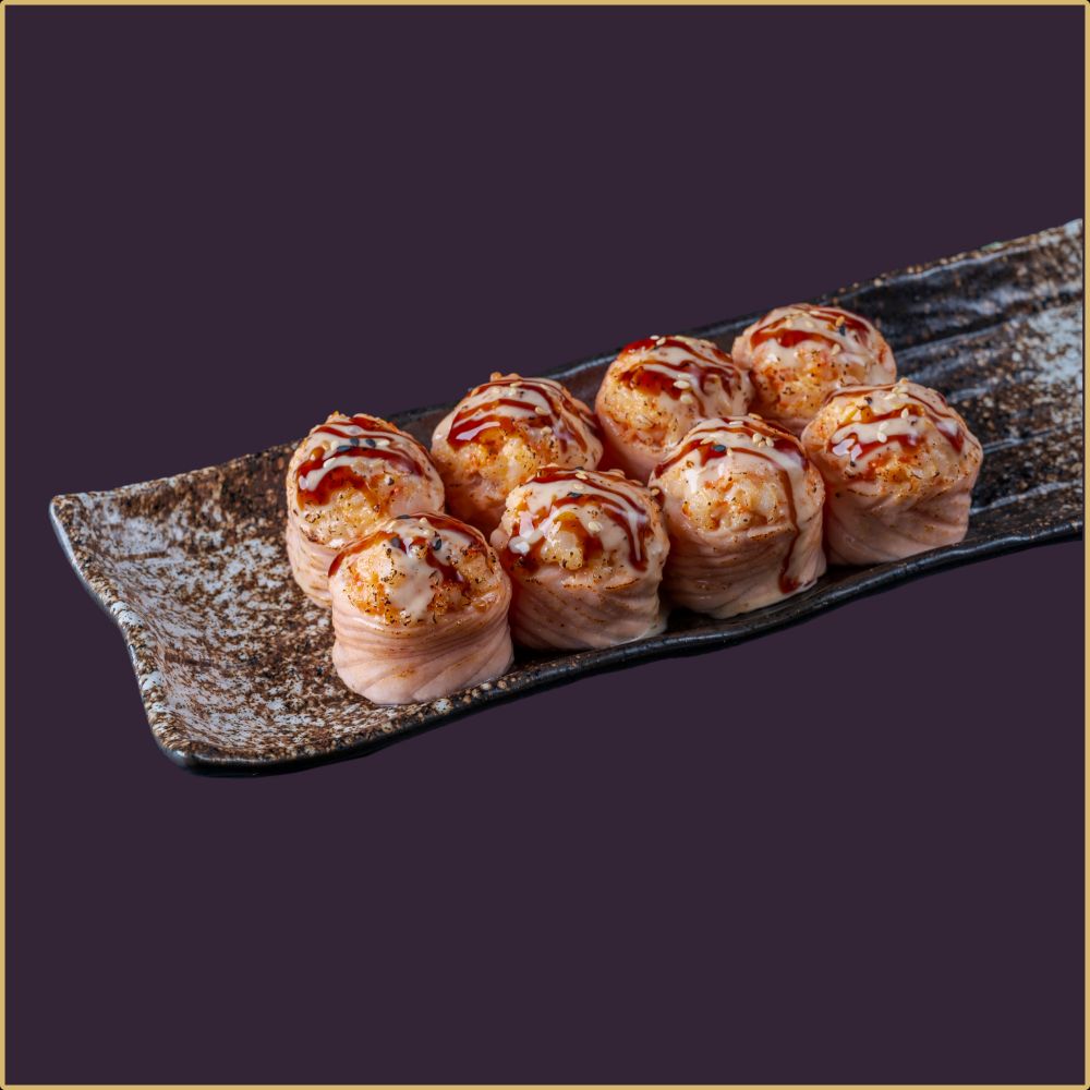 Ролл Креветка в лососе опаленный