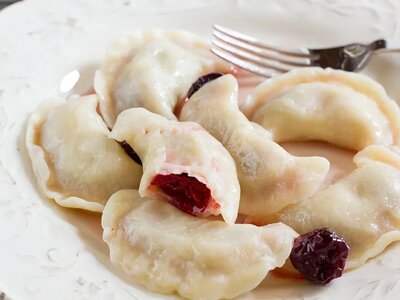 Вареники с вишней
