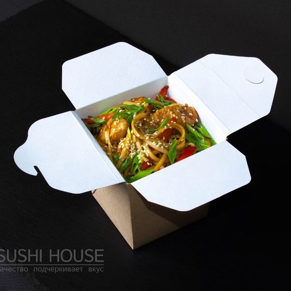 Вок с курицей