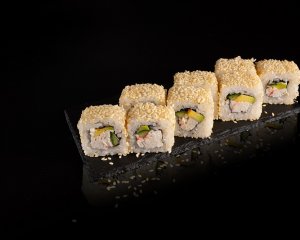 Ролл Калифорния кунжут