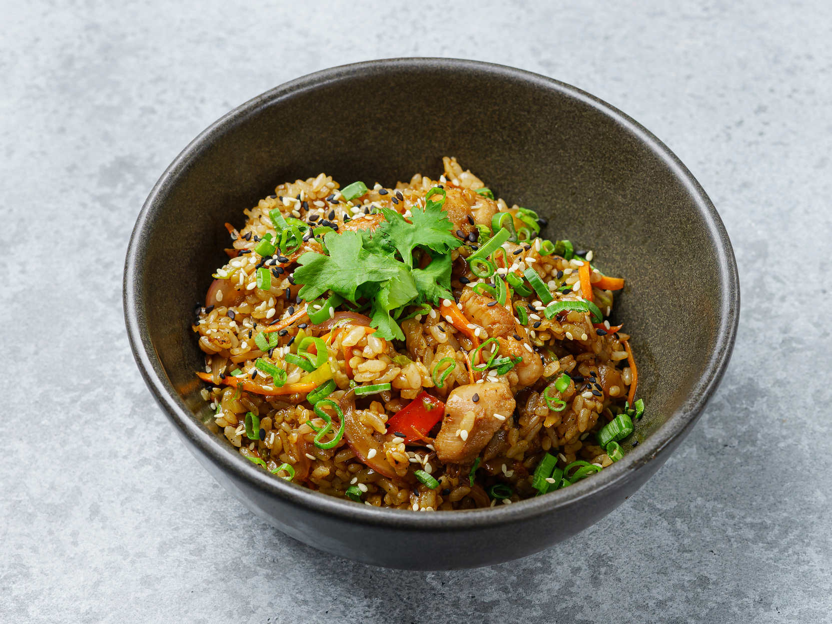 Wok рис с цыплёнком