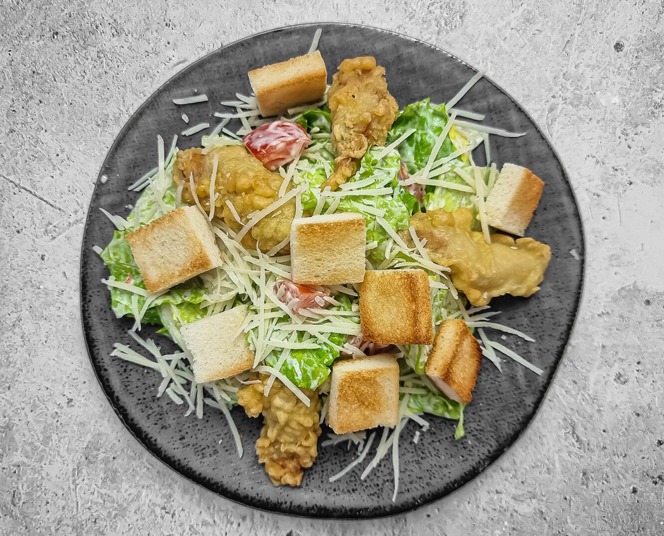 Цезарь с курицей