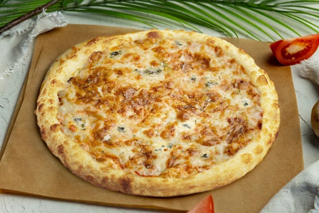 4 сыра средняя