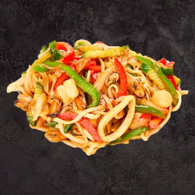 Удон с морепродуктами