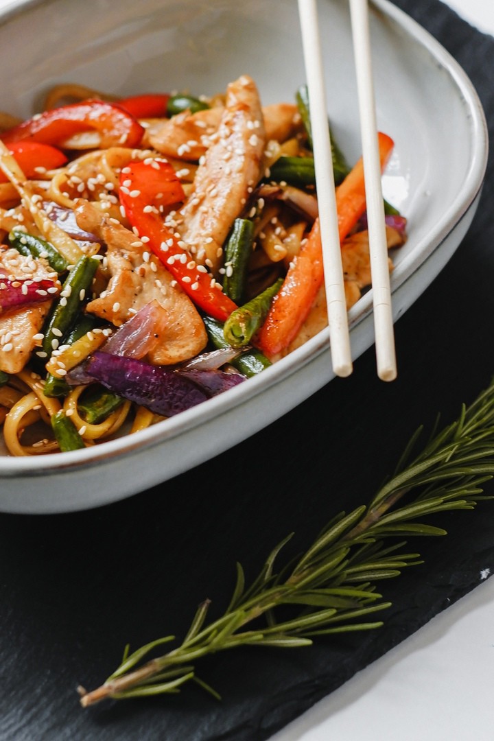 WOK с курицей.