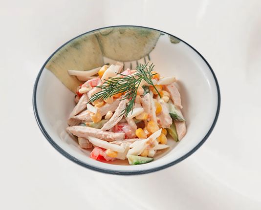 Салат с кукурузой