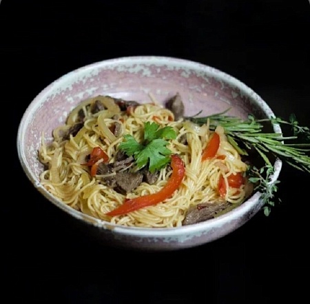 Вок с говядиной