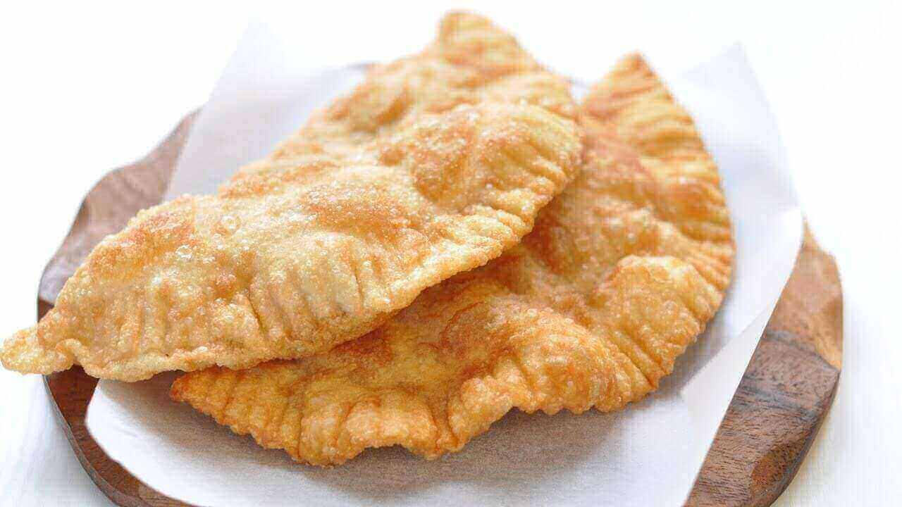 Чебурек (баранина)