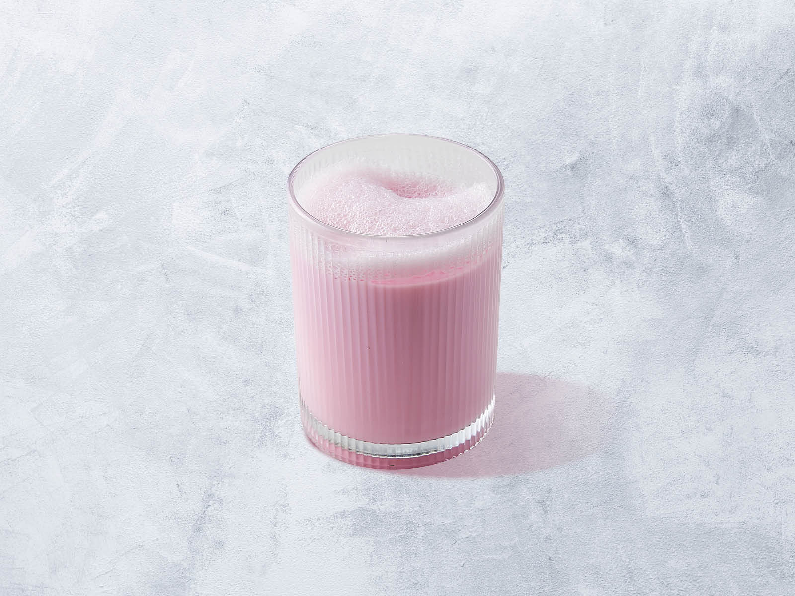 Латте матча розовая с сакурой.