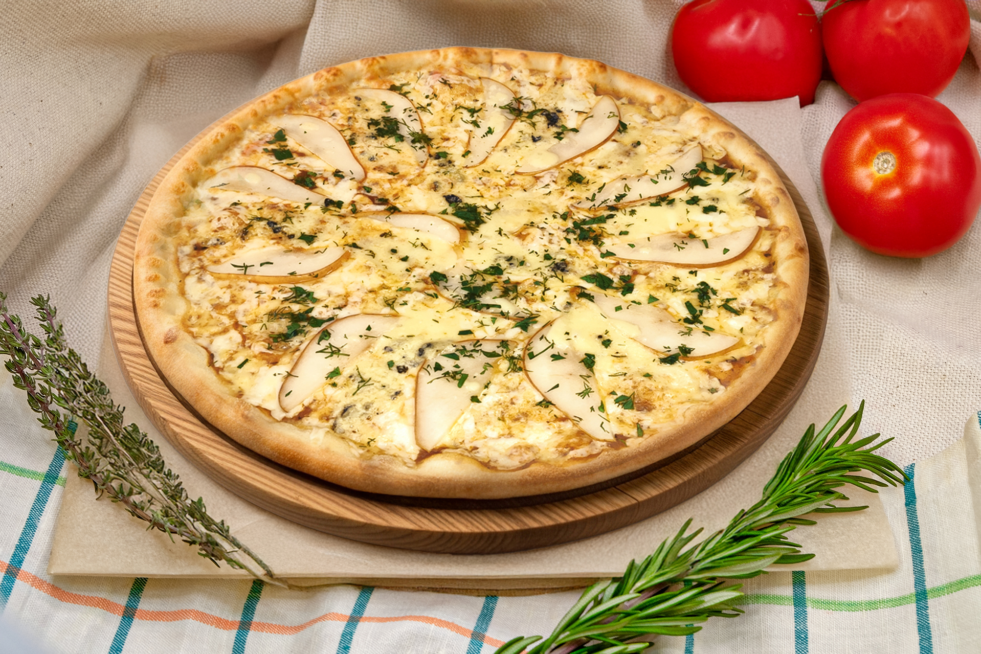 Пицца с грушей и горгонзолой 25 см