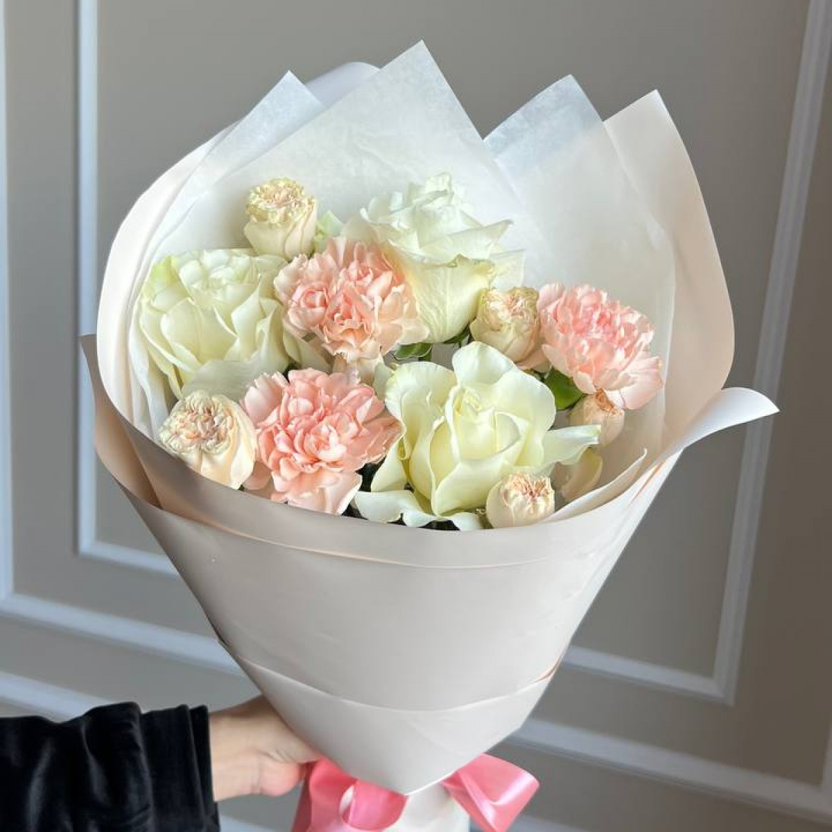 Авторский букет (предзаказ) 236