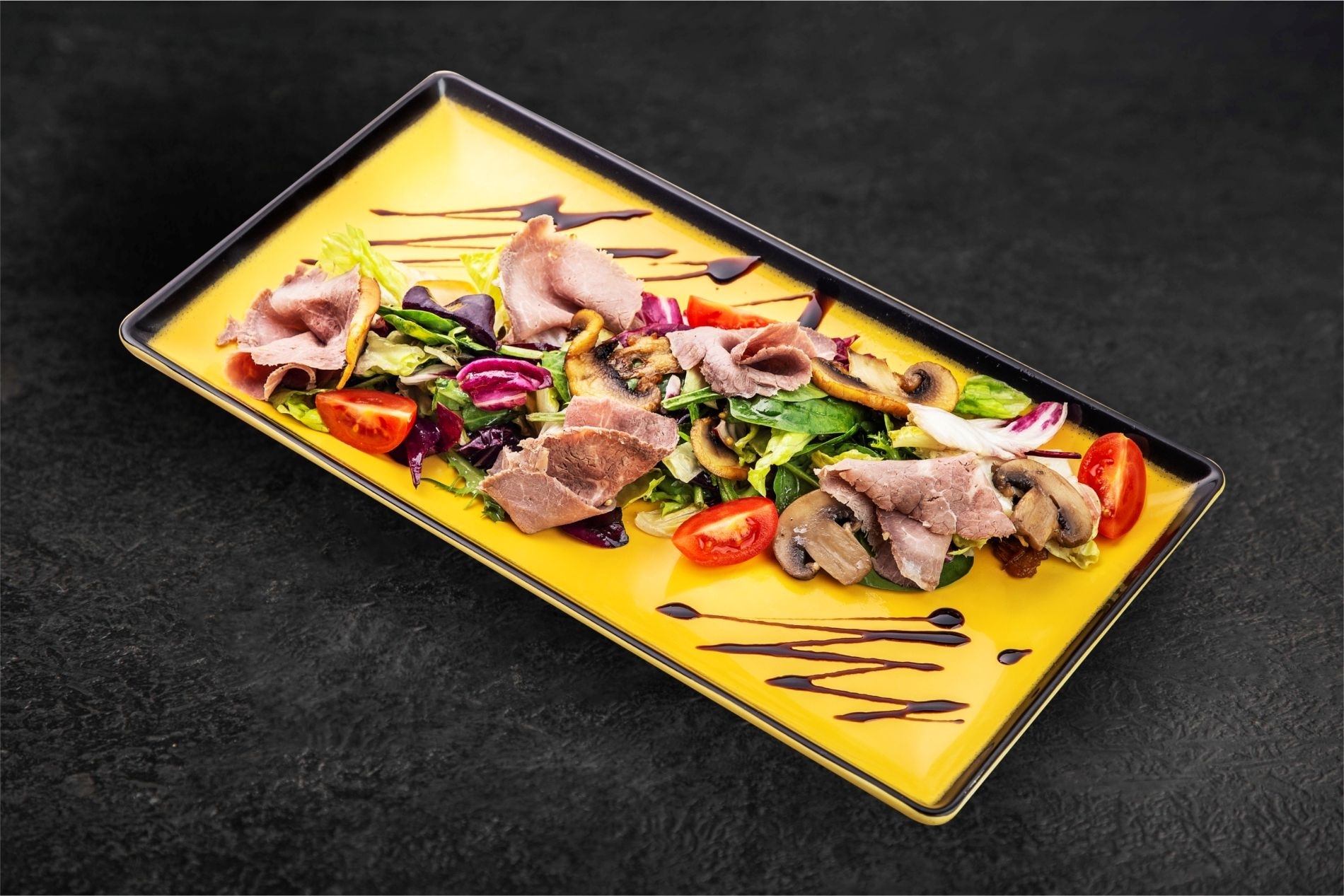 С ростбифом и грибами