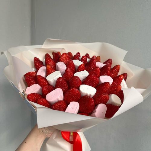 Букет клубника с маршмелоу