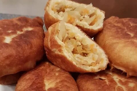 Пирожок с капустой
