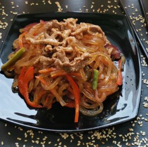 Лапша Вок с курицей и овощами