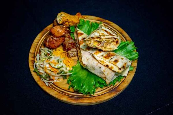 Шаурма с шашлыком из куриного филе