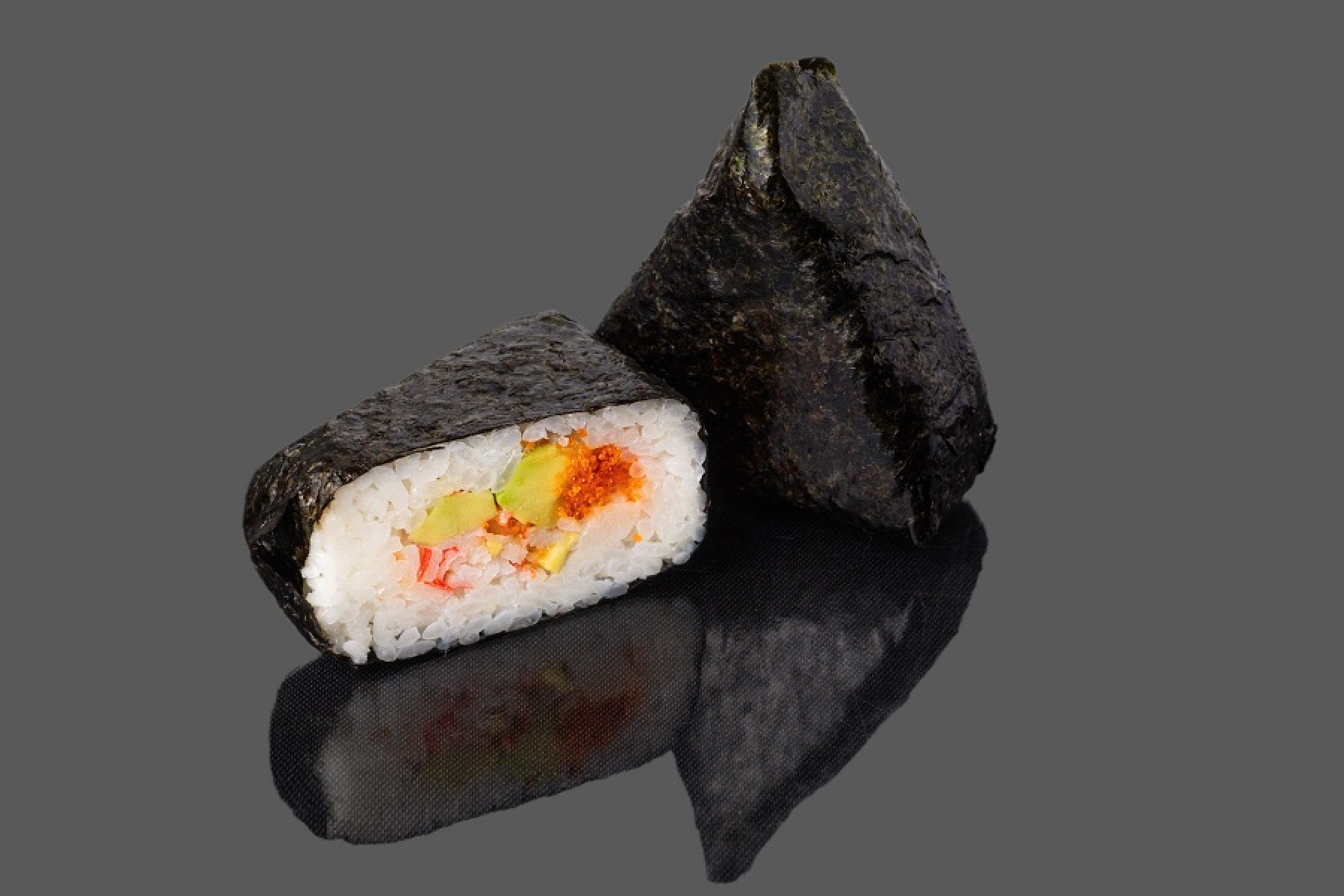 Суши-онигири калифорния