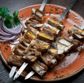 Шашлык из бараньих ребрышек