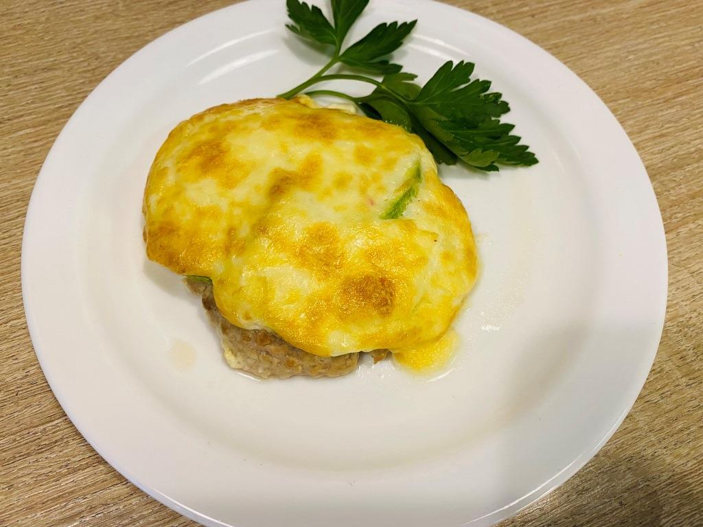 Свинина запеченная с кабачком