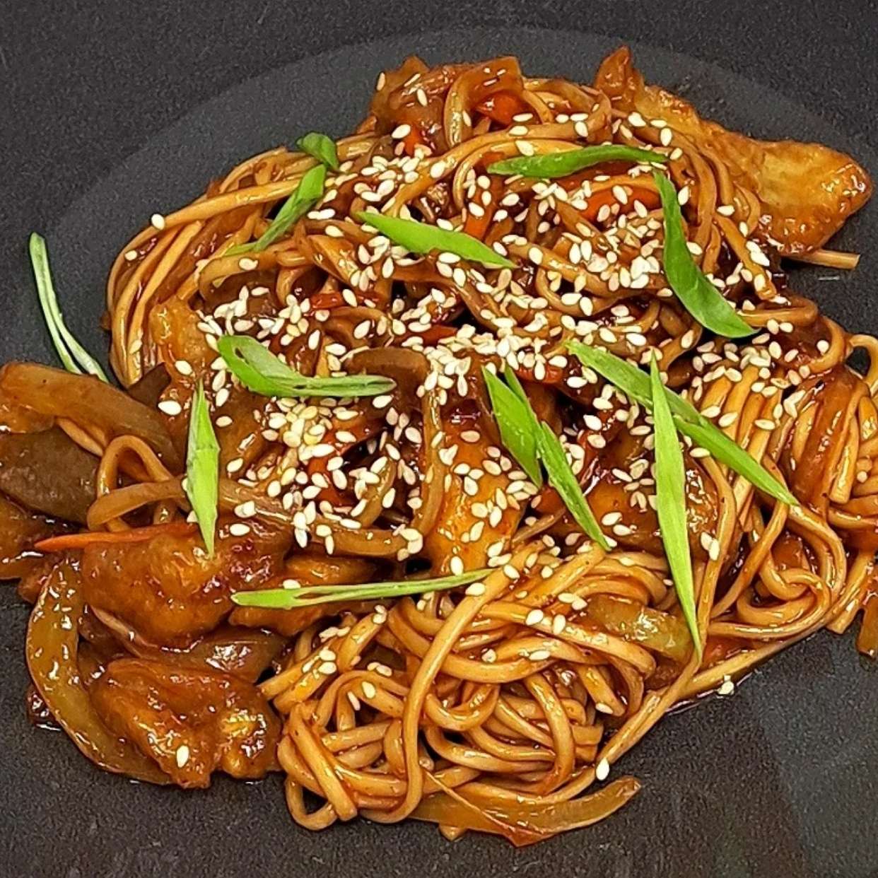 Рамен яичная с курицей