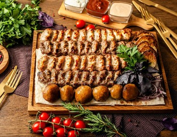 Кебабы по-еревански