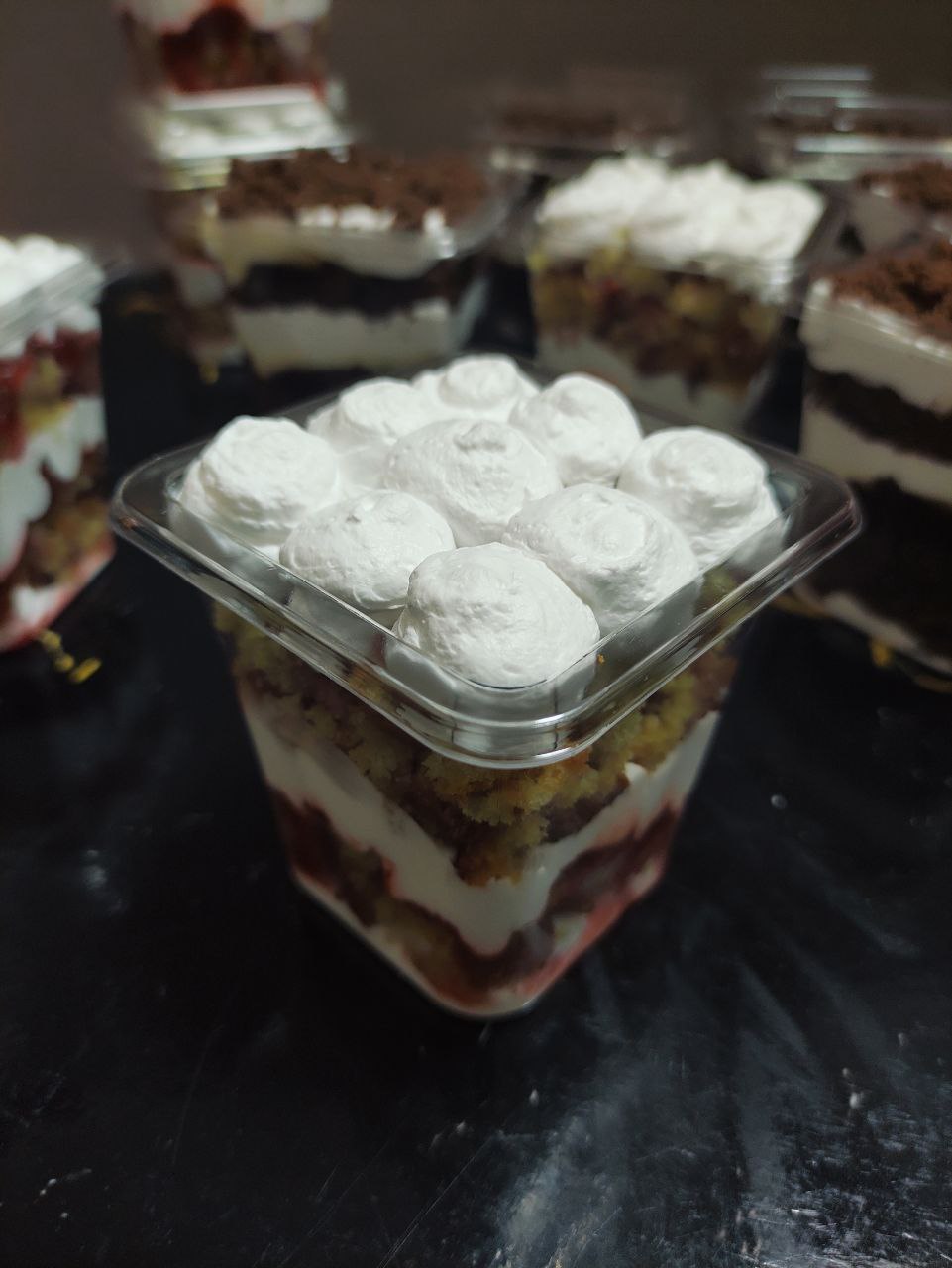 Трайфл бисквит с фруктовой начинкой