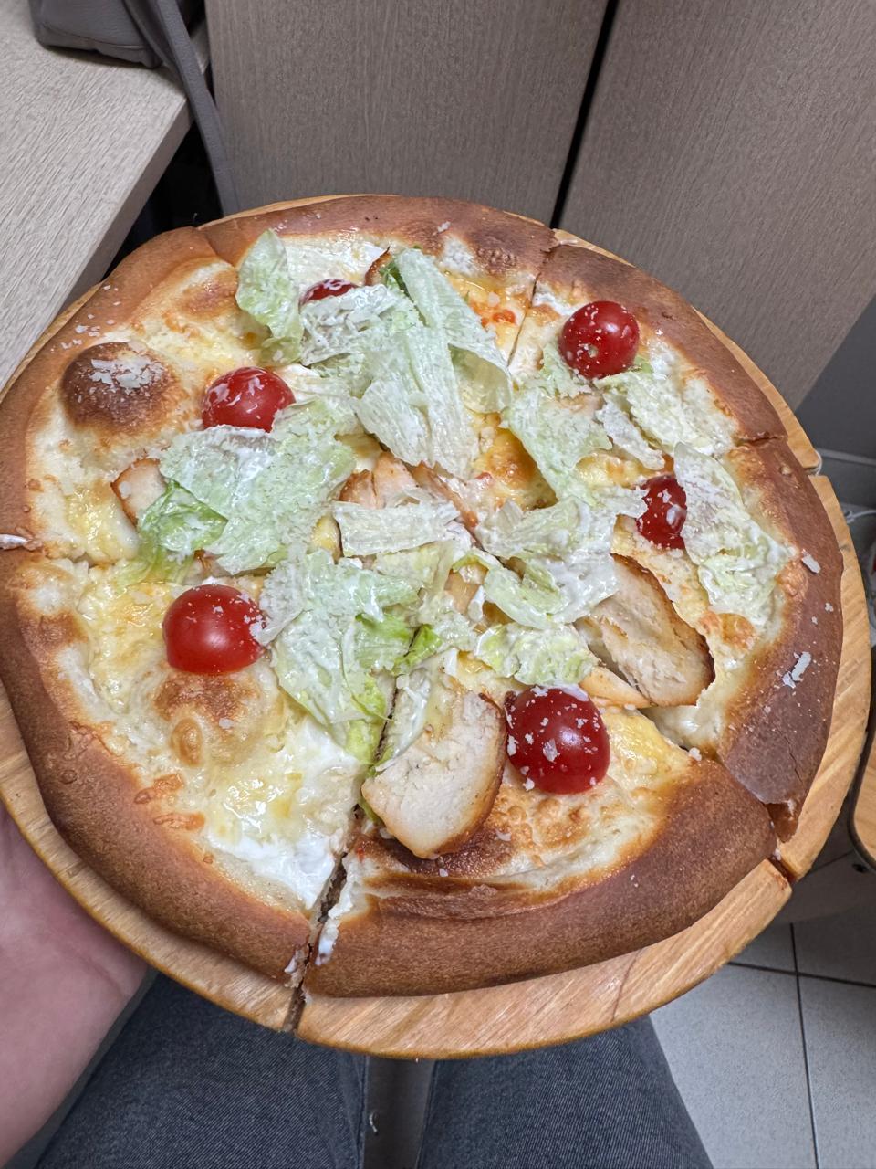 Пицца Цезарь