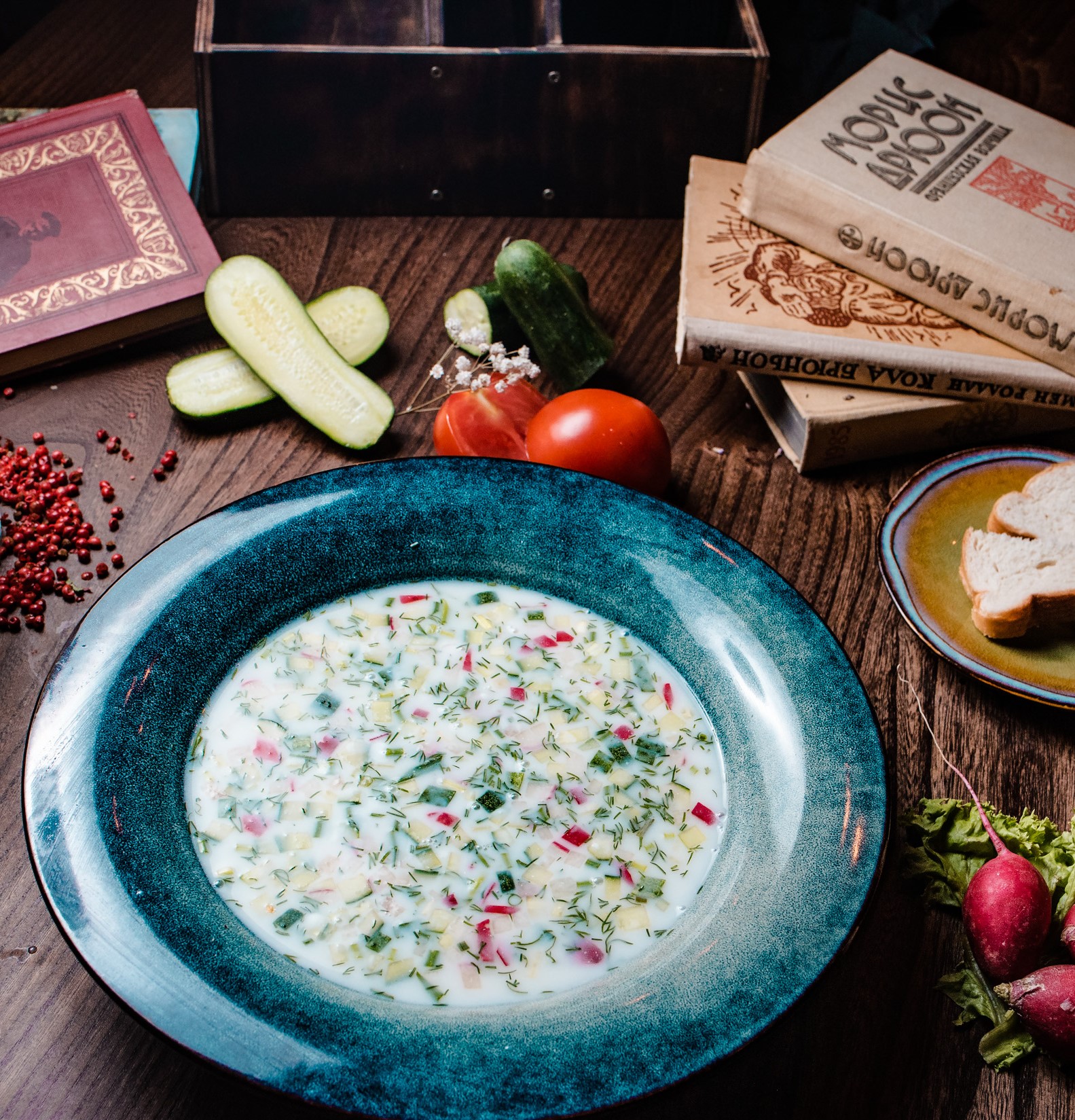 ОКРОШКА НА КЕФИРЕ С ВЯЛ. КУРИНОЙ ГРУДКОЙ