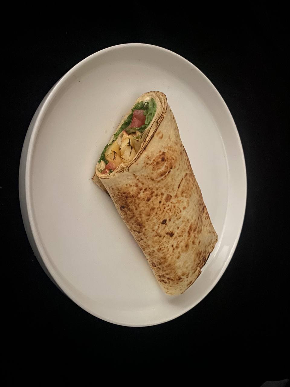  Цезарь ролл с креветкой и картошкой фри
