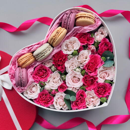 SWEET: Подарок цветы в коробке сердце дофамин с печеньем макарон | Девушке | Маме | 14 февраля | 8 Марта | день рождения