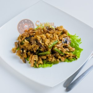 Рис с курочкой, тофу и грибами