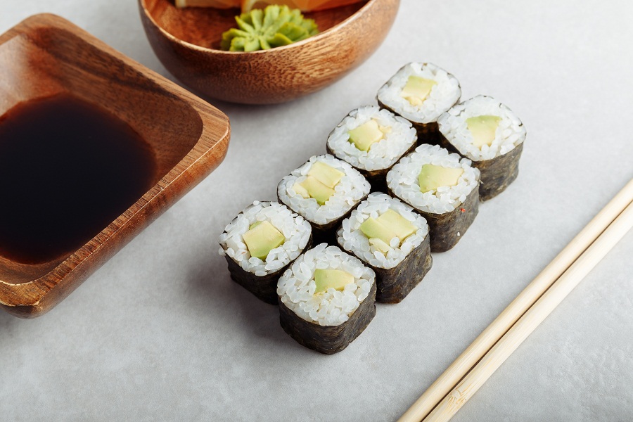 Маки с Авокадо