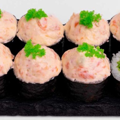 Ролл Сяке яки