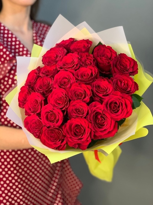 25 красных роз Кения