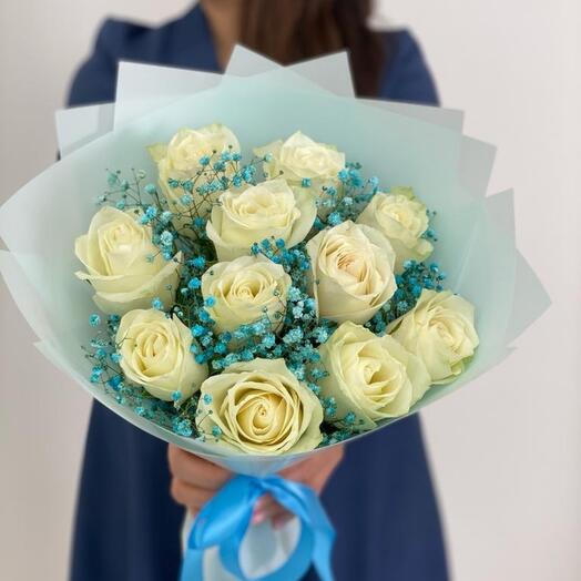 Облако белых роз с гипсофилой