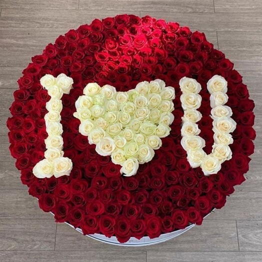 Цветы в коробке 501 роза