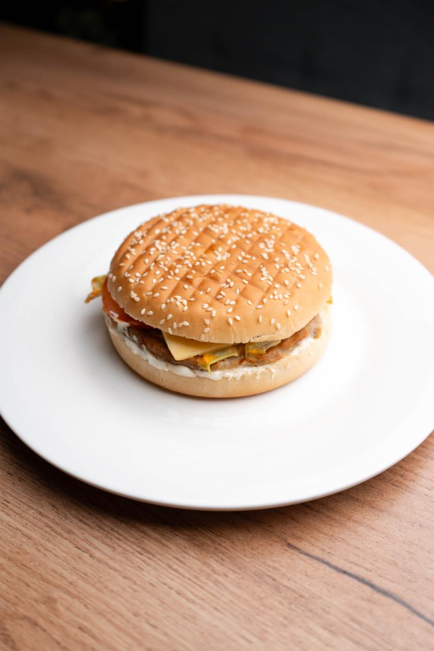 Бургер с курицей