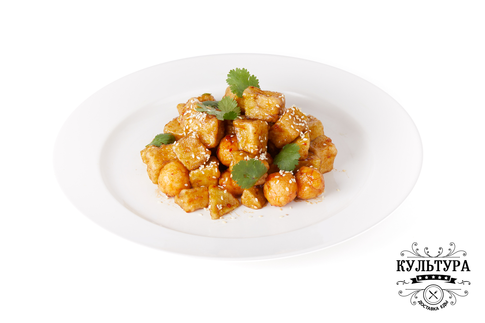 Салат с хрустящими баклажанами и креветками