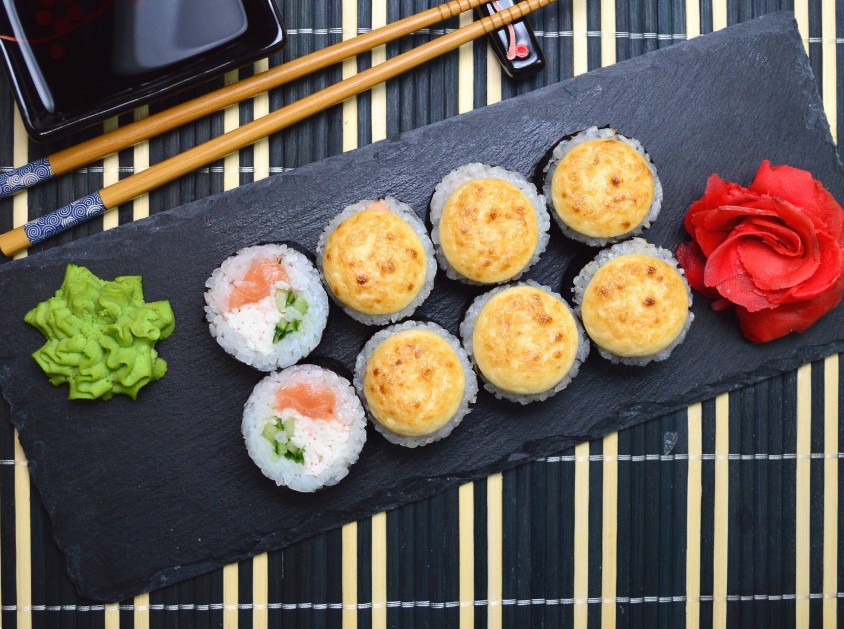 Запеченный ролл Хаконе