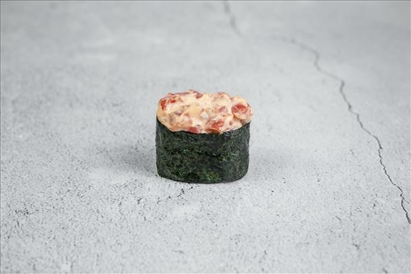 Гункан с тунцом