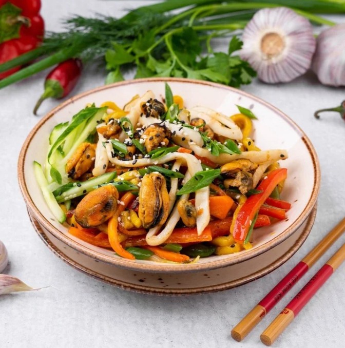 Удон с морепродуктами