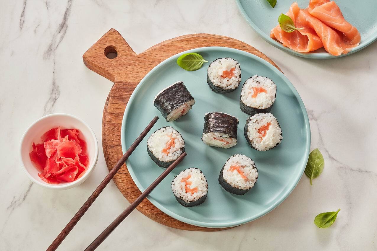 Маки  с лососем