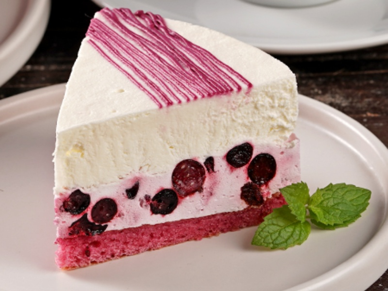 Торт с Черной Смородиной